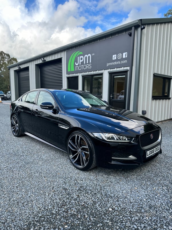 Used Jaguar XE 2018 for sale - 76014086: Photo 1