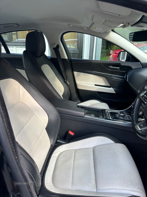 Used Jaguar XE 2018 for sale - 76014086: Photo 6