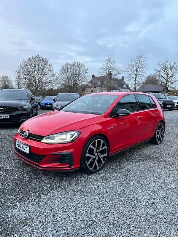 Used Volkswagen Golf 2017 for sale - 77770194: Photo 3