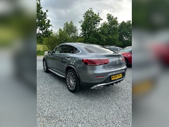 Used Mercedes-Benz GLC 2019 for sale - 76729203: Photo