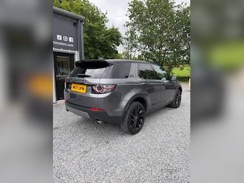 Used Land Rover Discovery Sport 2017 for sale - 79658826: Photo