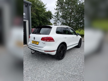 Used Volkswagen Touareg 2016 for sale - 79076468: Photo