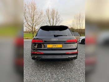 Used Audi Q7 2021 for sale - 77941120: Photo