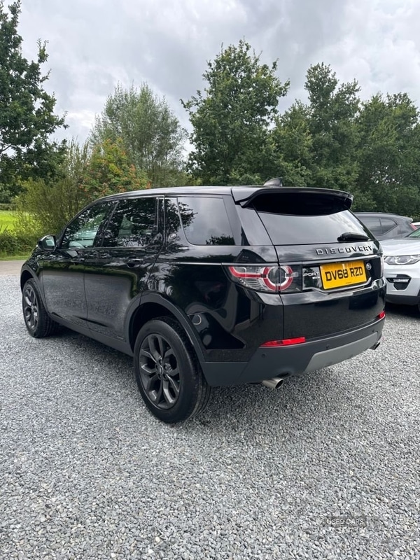 Used Land Rover Discovery Sport 2018 for sale - 76729249: Photo 4