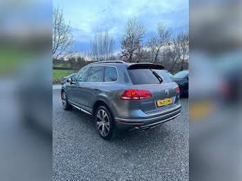 Used Volkswagen Touareg 2017 for sale - 79083718: Photo