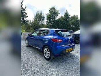 Used Renault Clio 2017 for sale - 77575724: Photo
