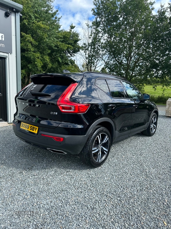 Used Volvo XC40 2018 for sale - 76014466: Photo 2