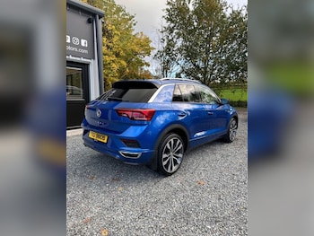 Used Volkswagen T-Roc 2018 for sale - 79083669: Photo