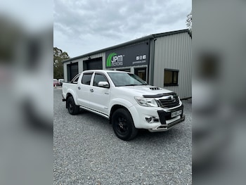 Used Toyota Hilux 2015 for sale - 76458226: Photo
