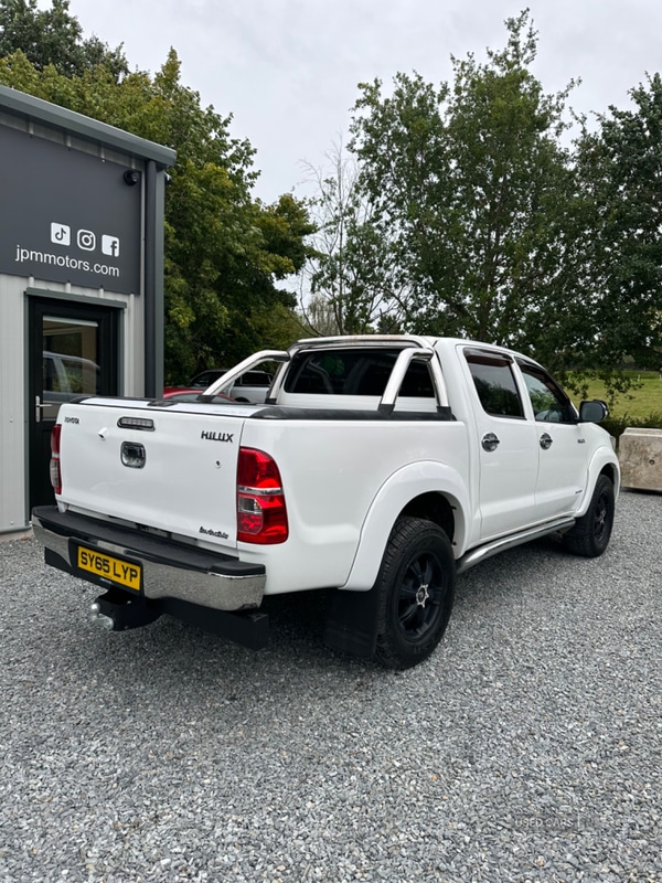 Used Toyota Hilux 2015 for sale - 76458226: Photo 2