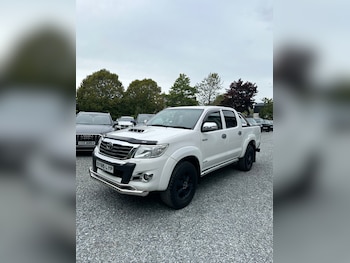 Used Toyota Hilux 2015 for sale - 76458226: Photo