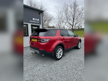 Used Land Rover Discovery Sport 2015 for sale - 75269908: Photo