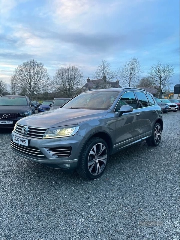 Used Volkswagen Touareg 2017 for sale - 77575719: Photo 2