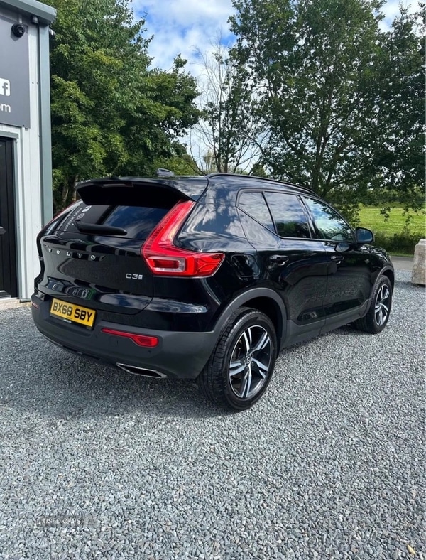 Used Volvo XC40 2018 for sale - 77497741: Photo 2