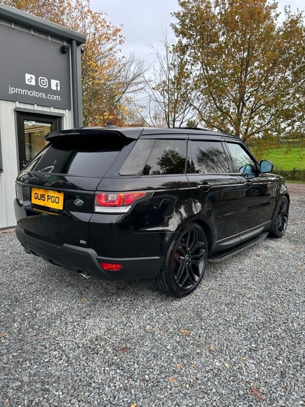 Used Land Rover Range Rover Sport 2015 for sale - 76729253: Photo 2