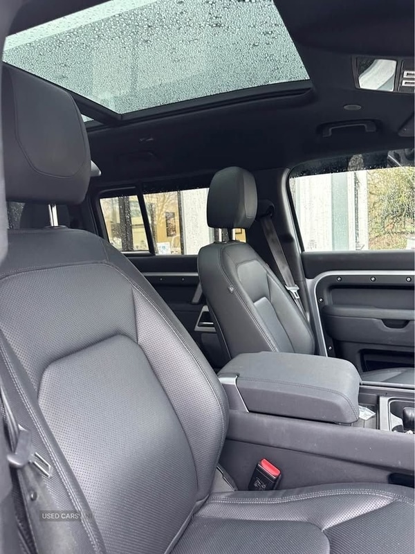 Used Land Rover Defender 2023 for sale - 77684822: Photo 5