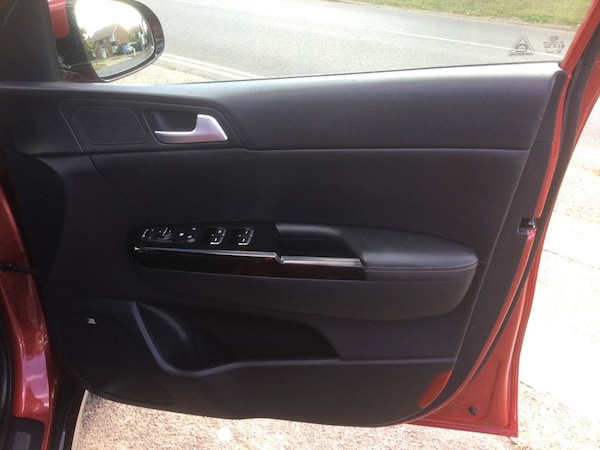 Used Kia Sportage 2018 for sale - 75675796: Photo 26