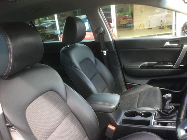 Used Kia Sportage 2018 for sale - 75675796: Photo 28