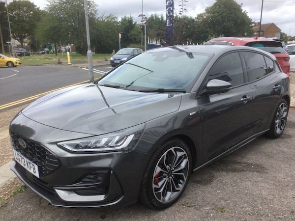 Used Ford Focus 2023 for sale - 75538020: Photo 2