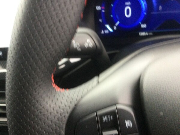 Used Ford Focus 2023 for sale - 75538020: Photo 36