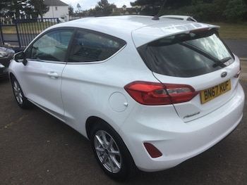 Used Ford Fiesta 2017 for sale - 74606709: Photo