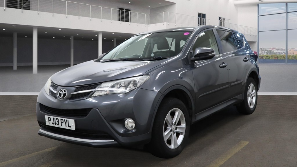 Used Toyota RAV4 2013 for sale - 76126244: Photo 3