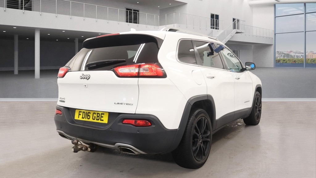 Used Jeep Cherokee 2016 for sale - 76170530: Photo 5