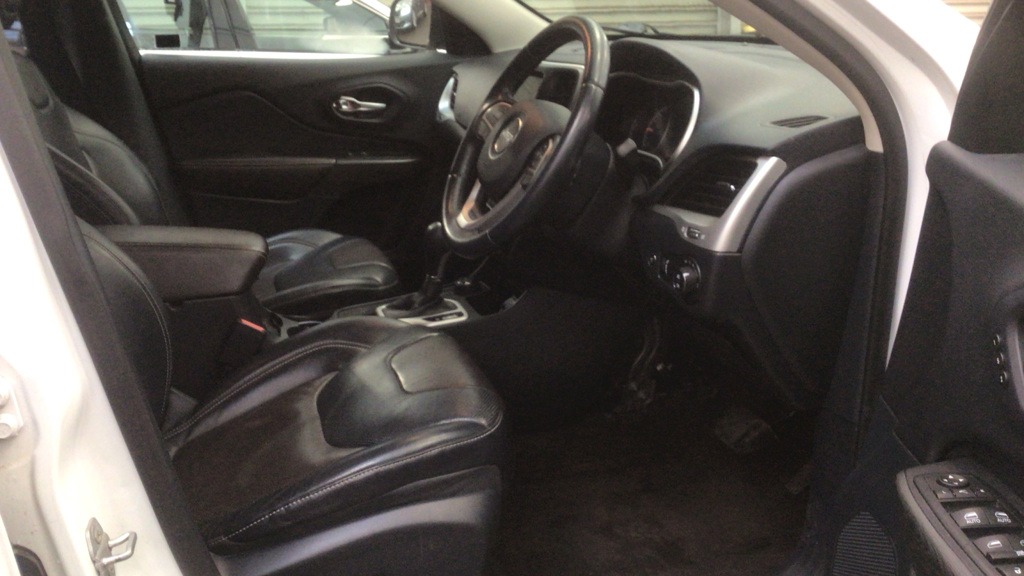 Used Jeep Cherokee 2016 for sale - 76170530: Photo 9