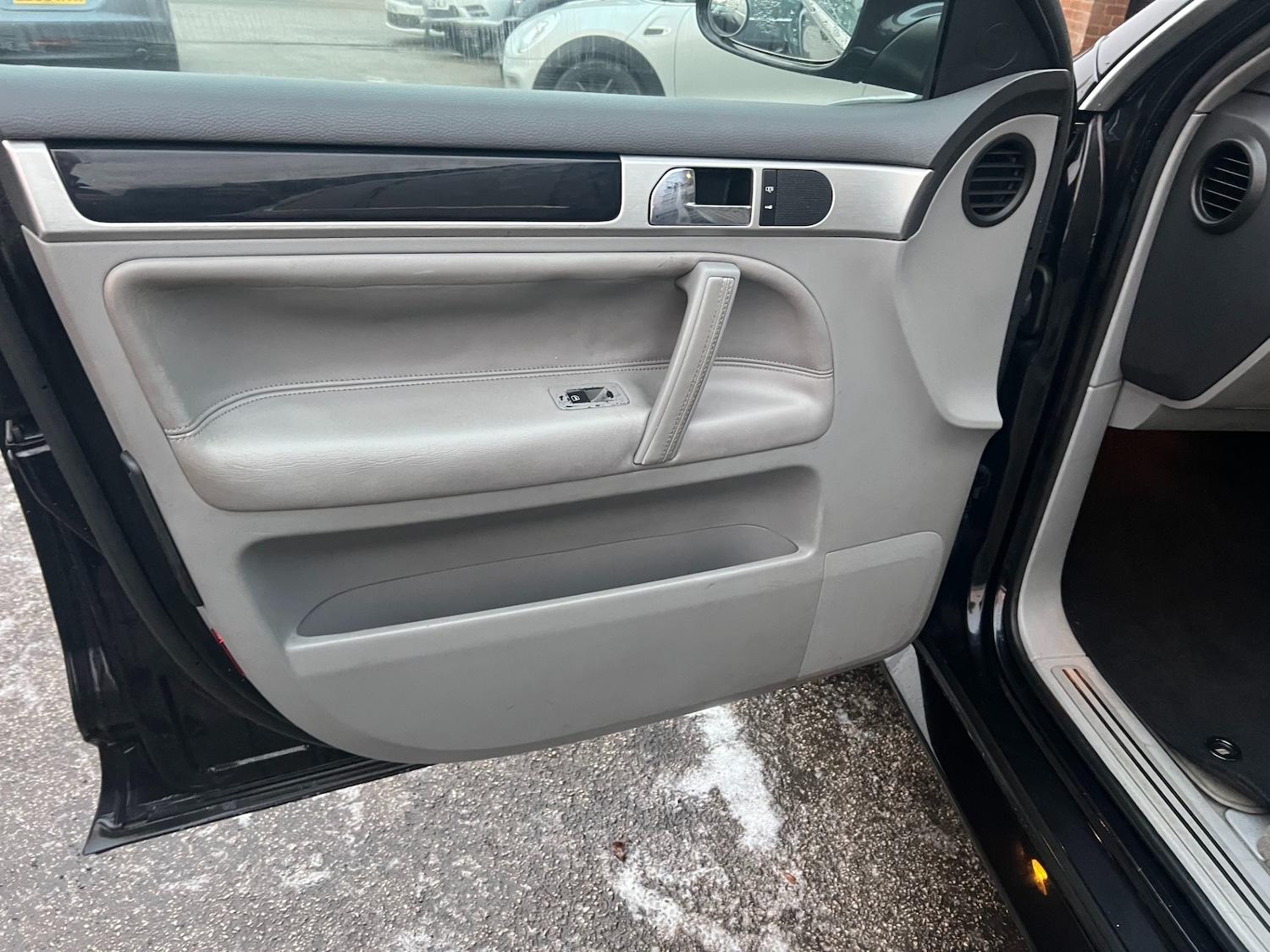 Used Volkswagen Touareg 2008 for sale - 76932130: Photo 18