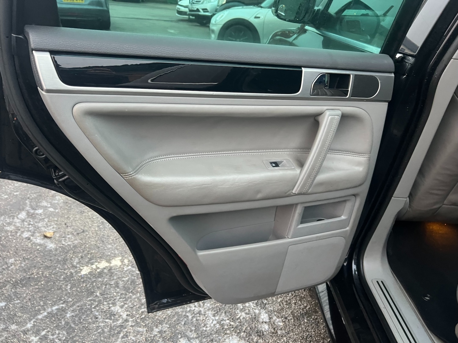 Used Volkswagen Touareg 2008 for sale - 76932130: Photo 24