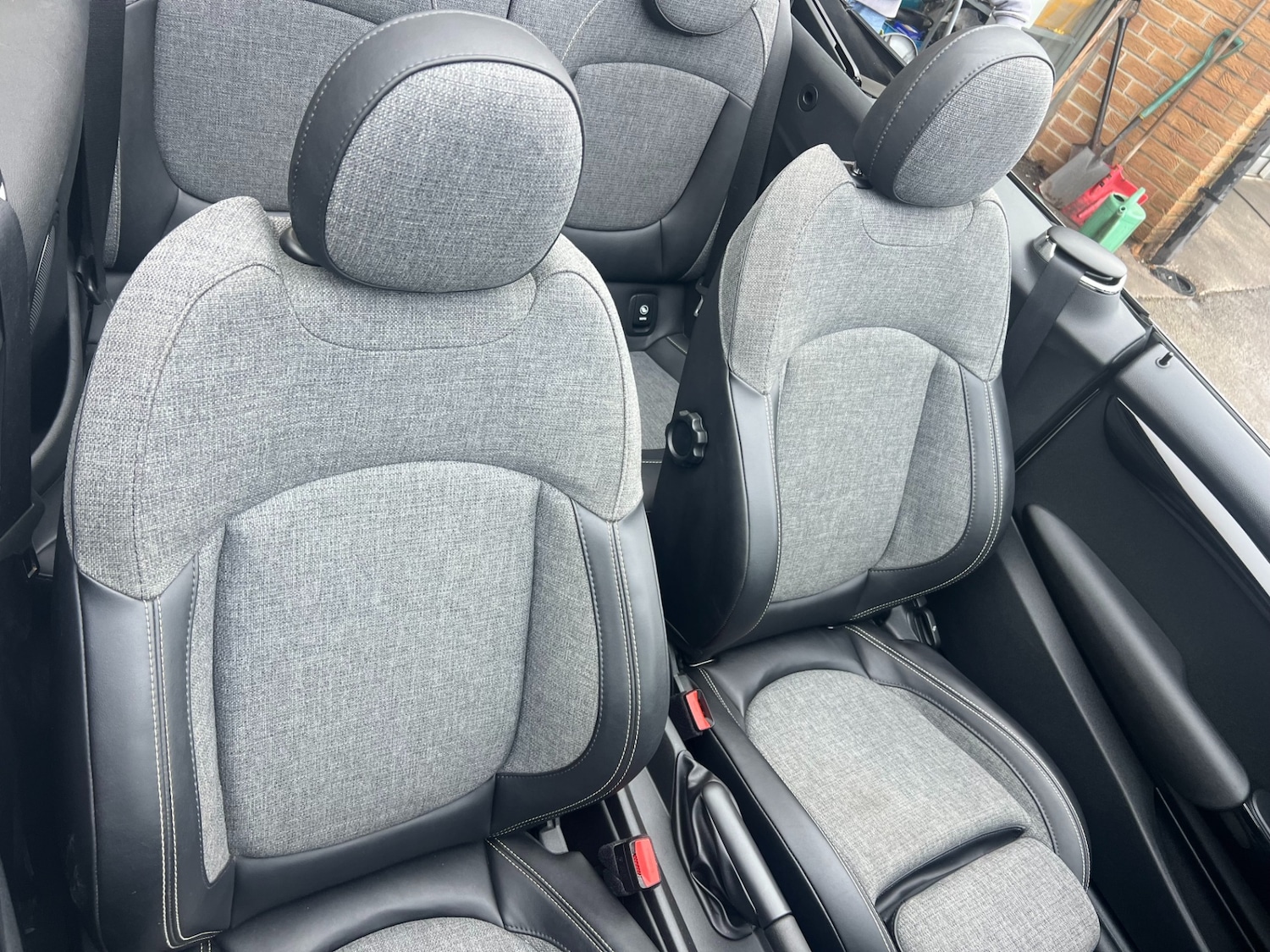 Used MINI Convertible 2017 for sale - 77247430: Photo 12