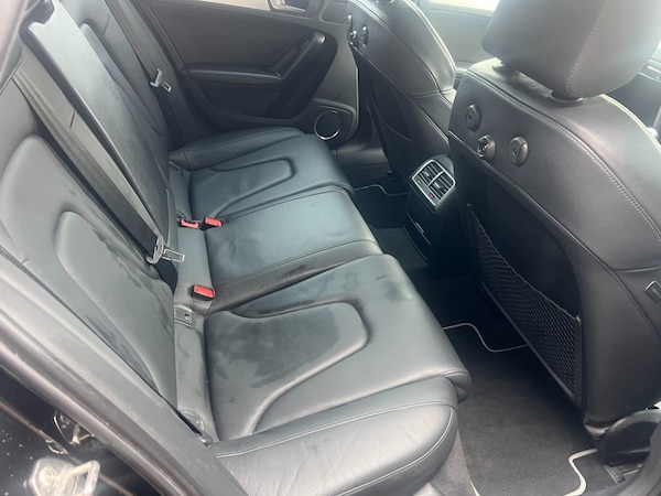 Used Audi A4 2010 for sale - 76113882: Photo 12