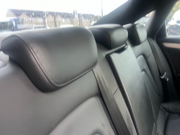 Used Audi A4 2010 for sale - 76113882: Photo 13