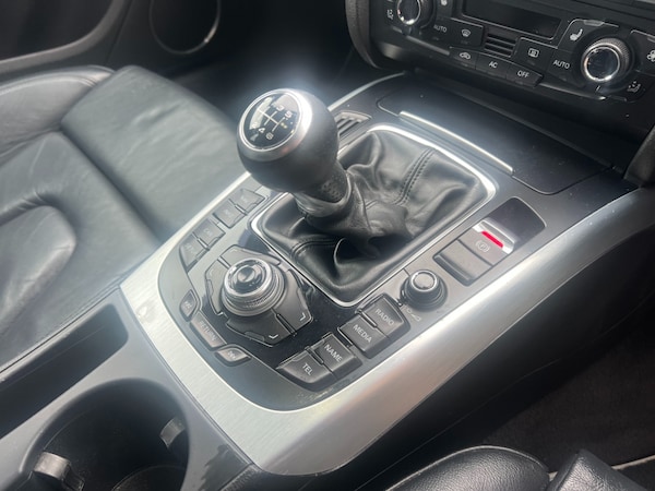 Used Audi A4 2010 for sale - 76113882: Photo 17
