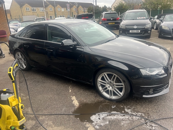 Used Audi A4 2010 for sale - 76113882: Photo 7