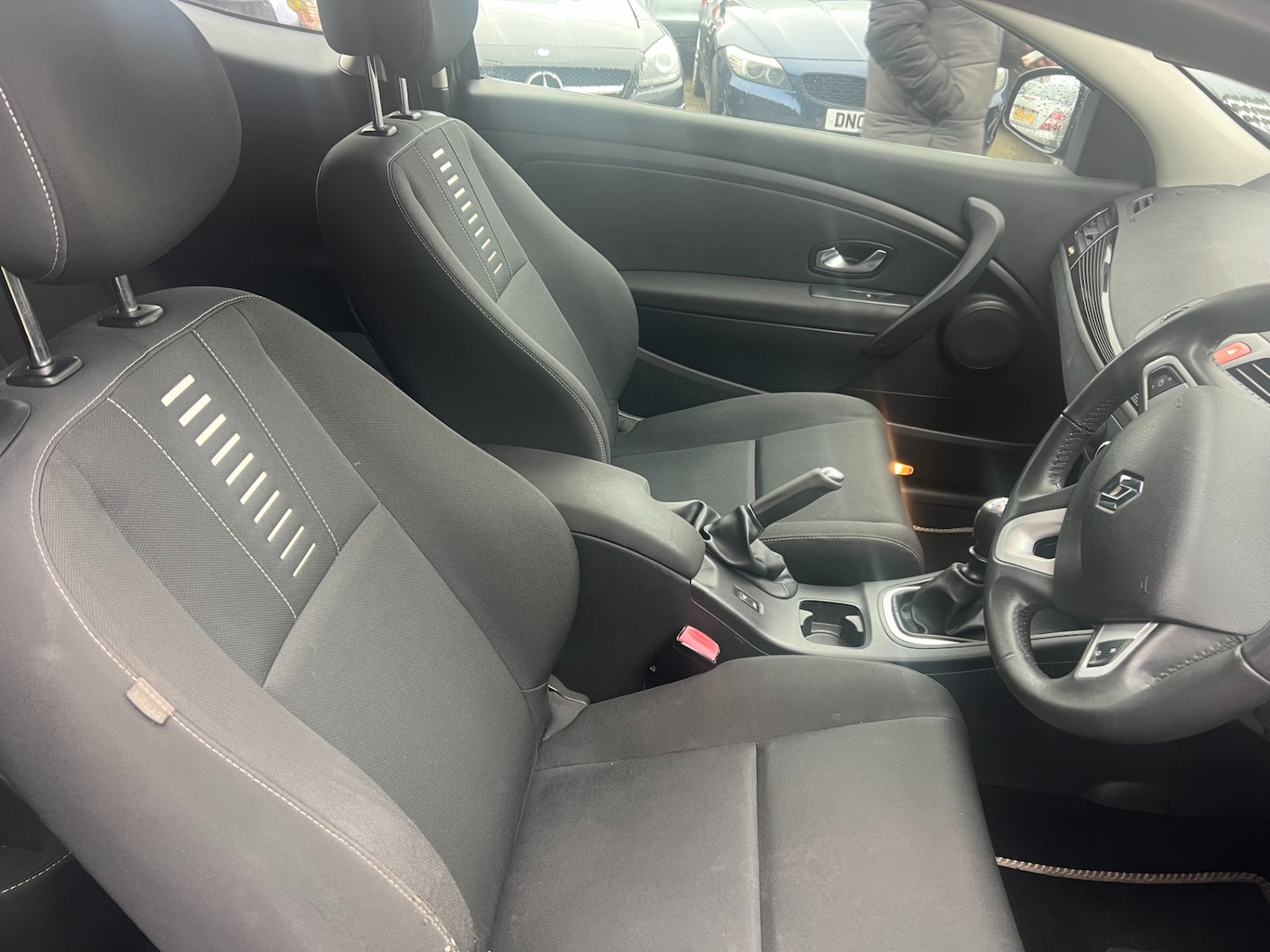 Used Renault Megane 2010 for sale - 77541718: Photo 11