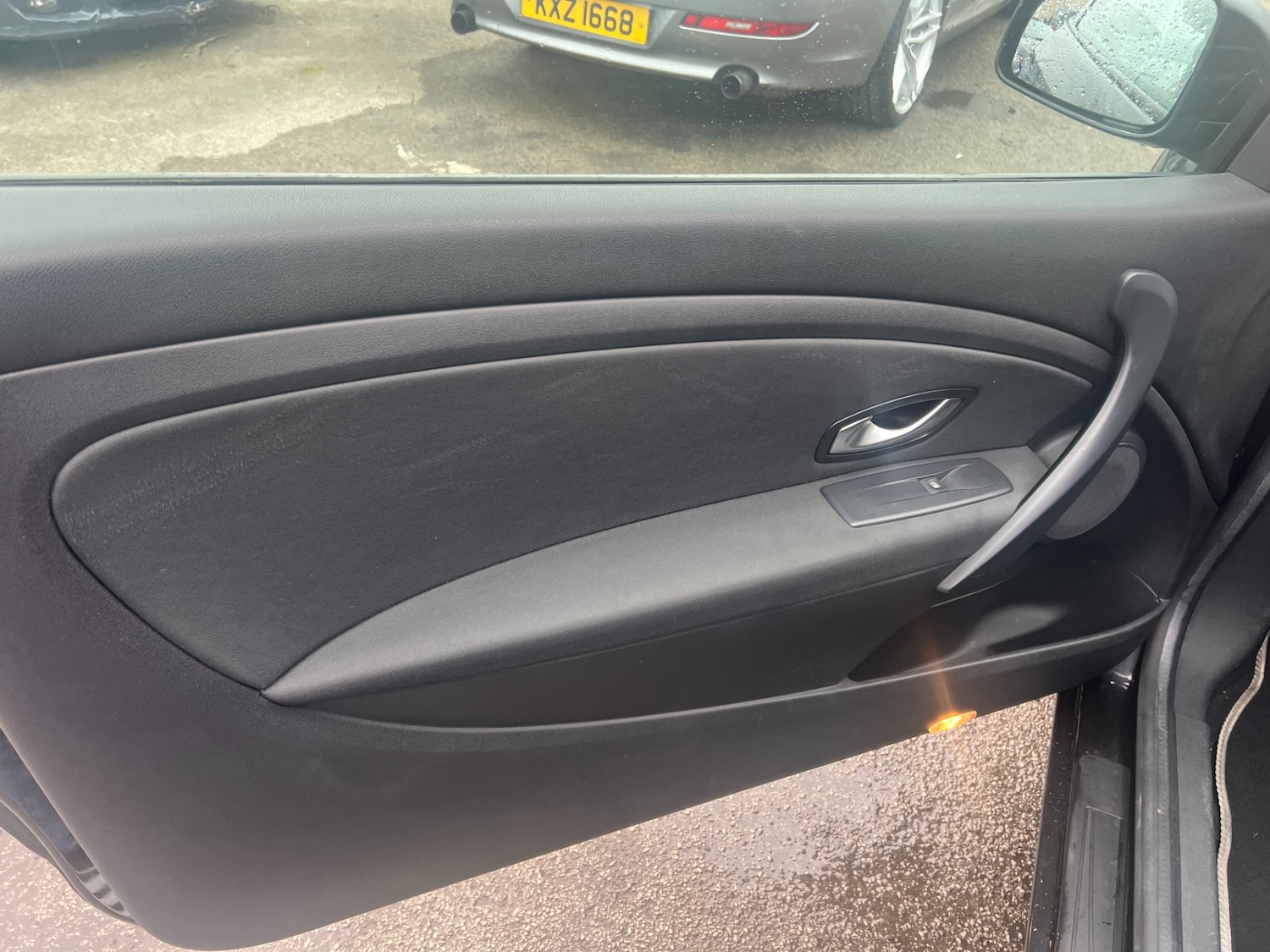 Used Renault Megane 2010 for sale - 77541718: Photo 20