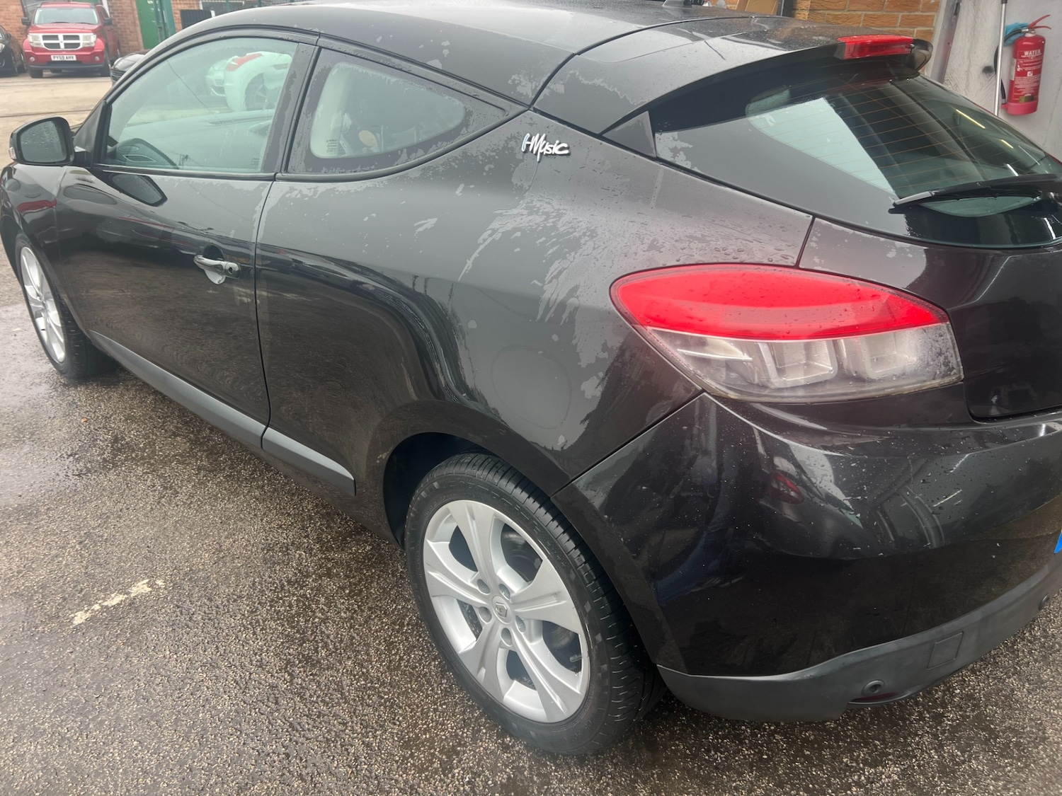 Used Renault Megane 2010 for sale - 77541718: Photo 5