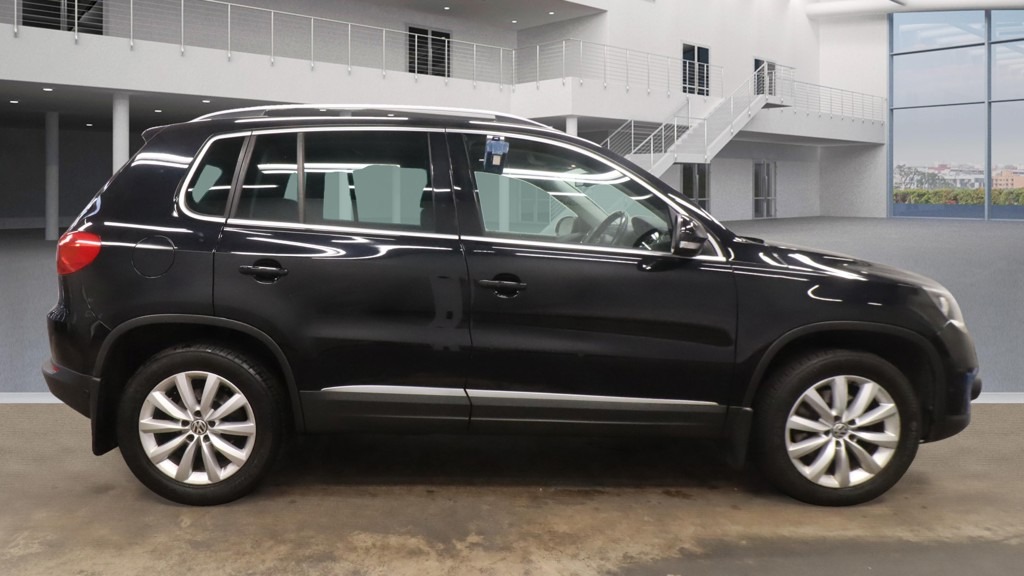 Used Volkswagen Tiguan 2015 for sale - 76089780: Photo 6