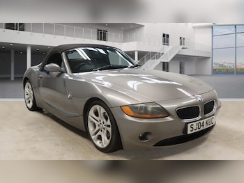 2004 (04) - 2004 2.5i SE 2dr MANUAL CONVERTIBLE MET GREY FULL LEATHER