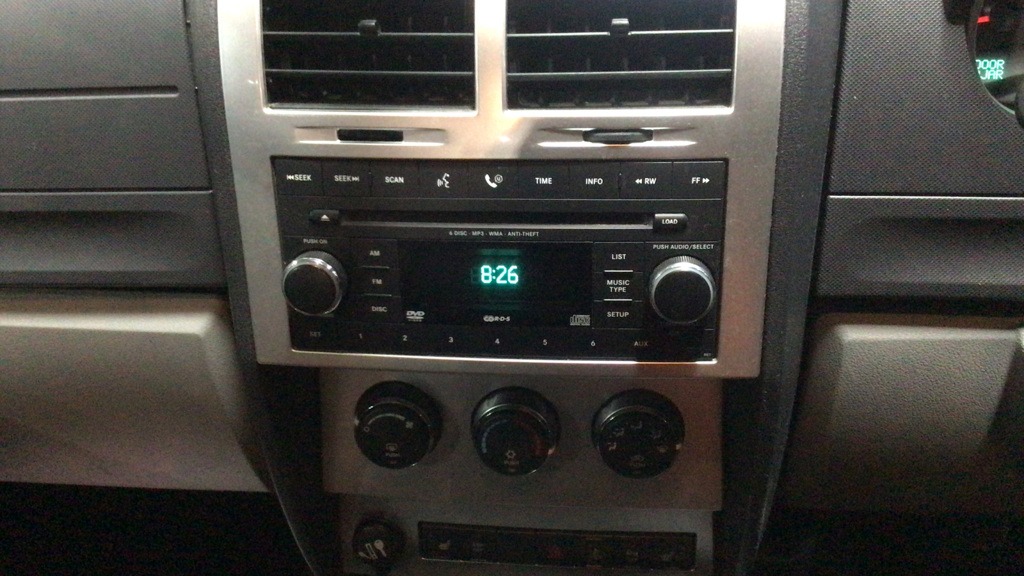 Used Dodge Nitro 2009 for sale - 77245328: Photo 9