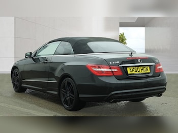 Used Mercedes-Benz E Class 2010 for sale - 78802200: Photo