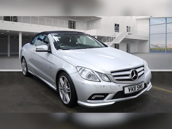Used Mercedes-Benz E Class 2011 for sale - 77124023: Photo