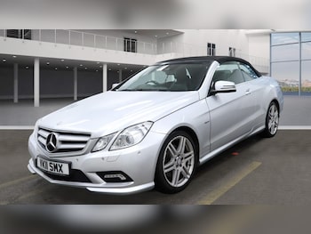 Used Mercedes-Benz E Class 2011 for sale - 77124023: Photo