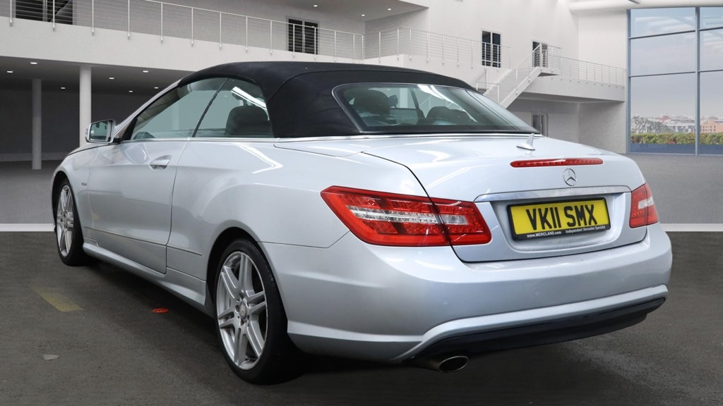 Used Mercedes-Benz E Class 2011 for sale - 77124023: Photo 5