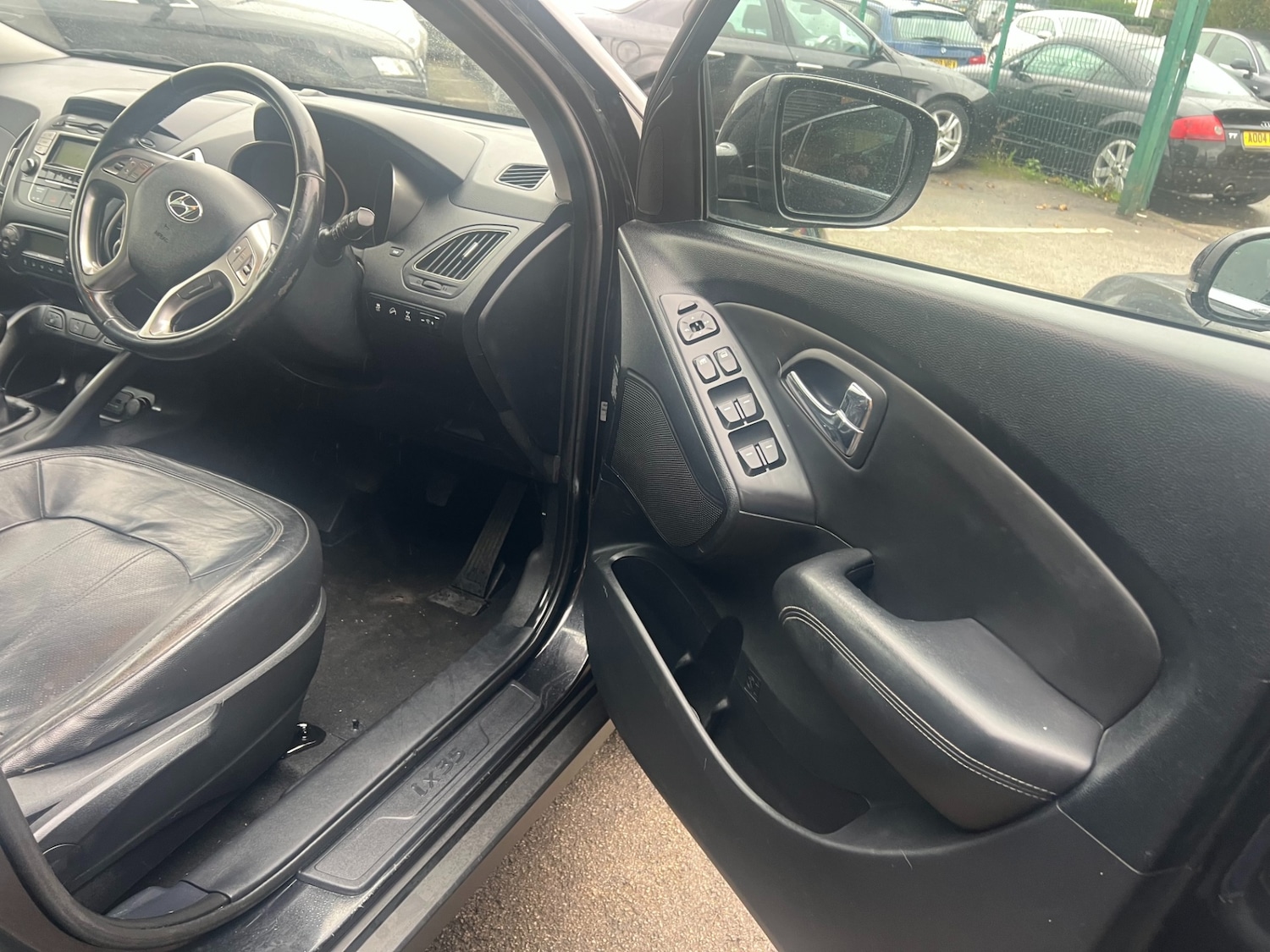 Used Hyundai Ix35 2010 for sale - 76462346: Photo 10