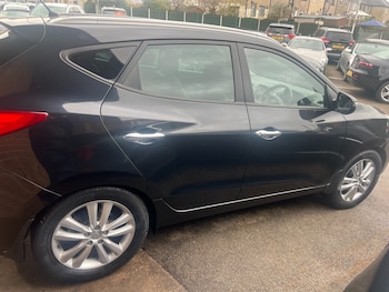 Used Hyundai Ix35 2010 for sale - 76462346: Photo