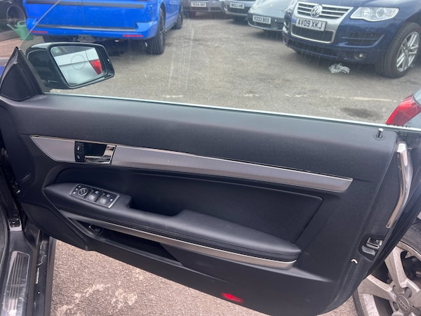 Used Mercedes-Benz E-Class 2013 for sale - 75611773: Photo 9