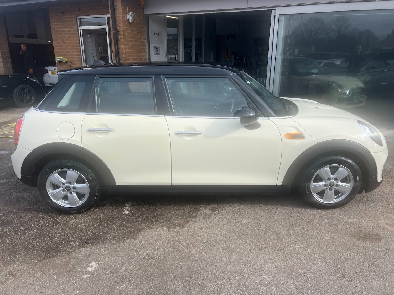 Used MINI Hatch 2015 for sale - 78151014: Photo 5
