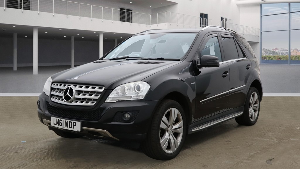 Used Mercedes-Benz M Class 2011 for sale - 76343023: Photo 3